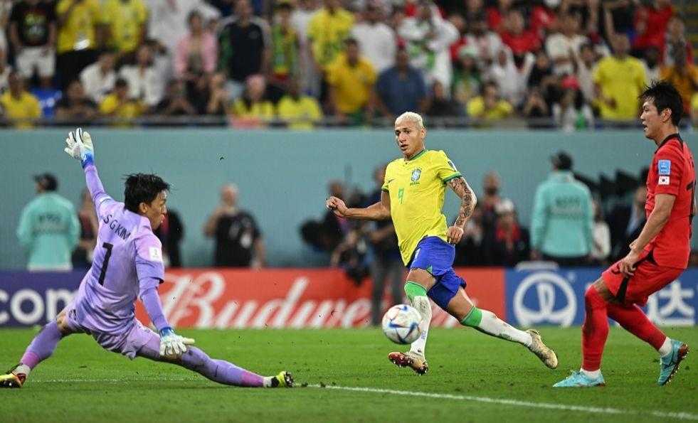كأس العالم: البرازيل تكتسح كوريا الجنوبية برباعية وتعبر إلى دور ربع النهائي