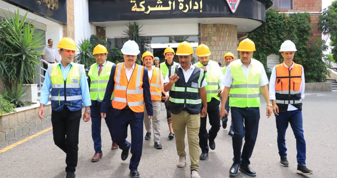 وزارة الشؤون الاجتماعية تشيد بتجربة مجموعة هائل سعيد أنعم في السلامة المهنية